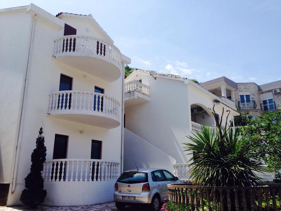 Apartments Svorcan Budva Rom bilde